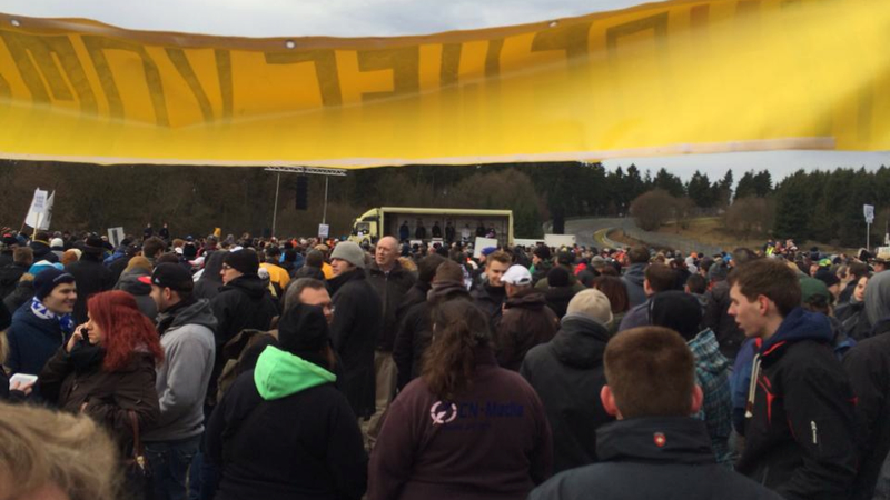 Illustration for article titled Many, Many People Show Up To Try To Save The Nürburgring